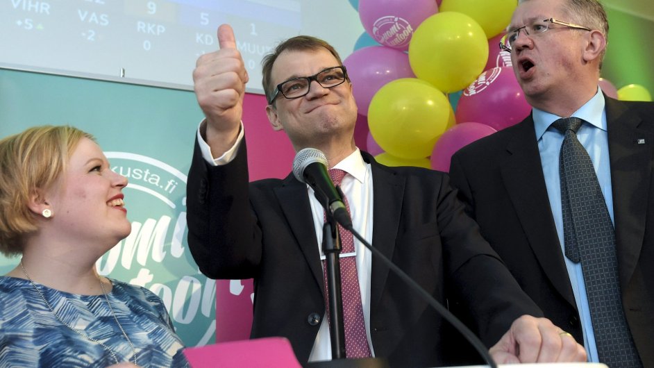 Juha Sipil (uprosted) chce jednat s populistickou Stranou Fin.