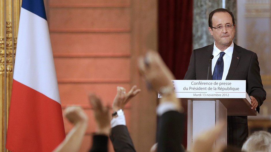 Francouzsk prezident Francois Hollande uznal syrskou opozici