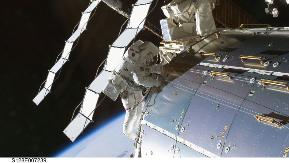 Mezinrodn vesmrn stanice (ISS). Archivn snmek z roku 2009.