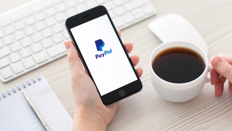 paypal stock forecast