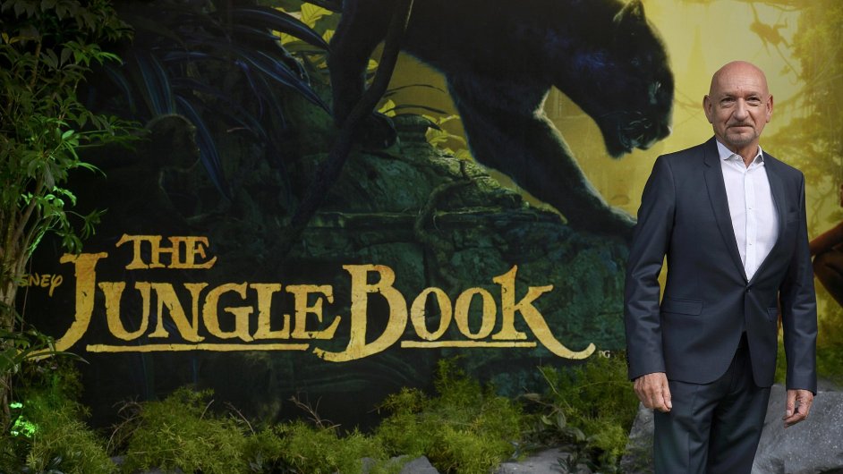 Kniha dungl, v n inkuje herec Ben Kingsley (na snmku z anglick premiry), do eskch kin vstoup 21. dubna.
