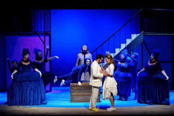 Ostravsk&aacute; opern&iacute; Bou�e je vydatn&aacute; a upozor�uje, �e romantik Zden�k Fibich pat�&iacute; na jevi&scaron;t�