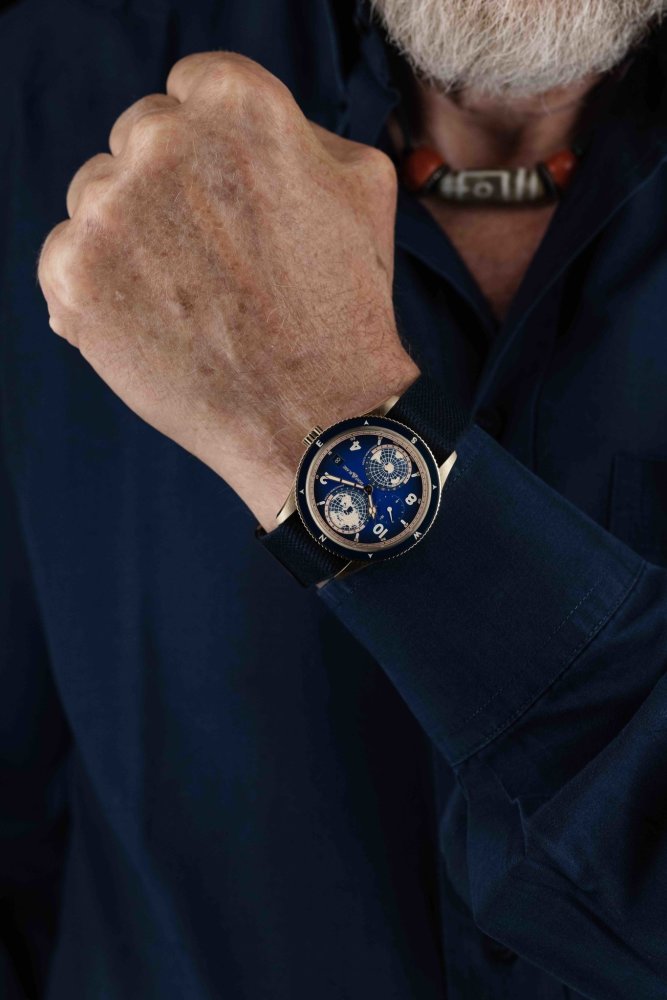 Horolezec Reinhold Messner s hodinkami Montblanc 1858 Geosphere Messner Limited Edition