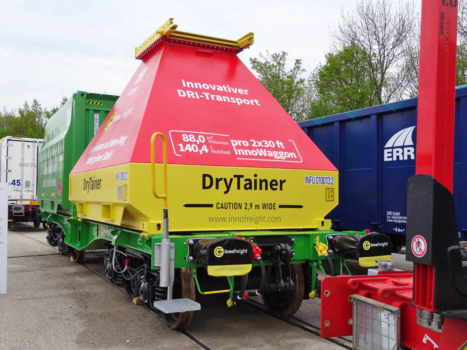 Speciln kontejner DryTainer pro pepravy zbo citlivho navlhkost