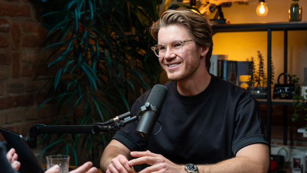 Na pražský činžák vybral za dva dny. Podcaster Žižka zapojil fanoušky do stamilionové investice