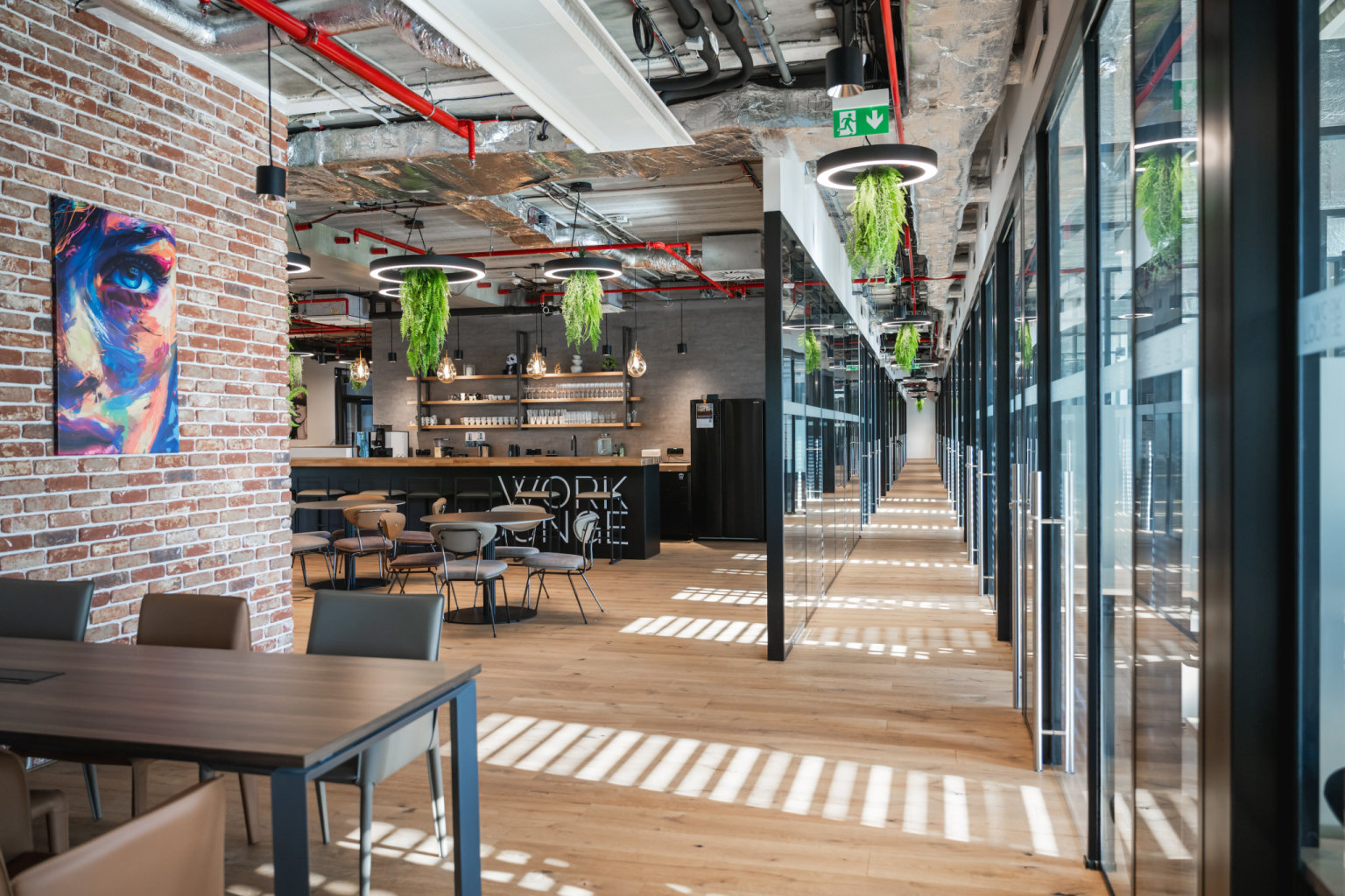 servisovan� kancel��e