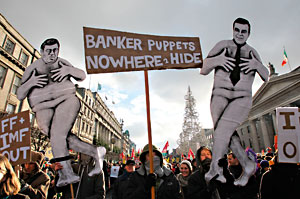  Rating krizi nevyléčí. (Protestující v Dublinu, listopad 2010)/foto profimedia.cz