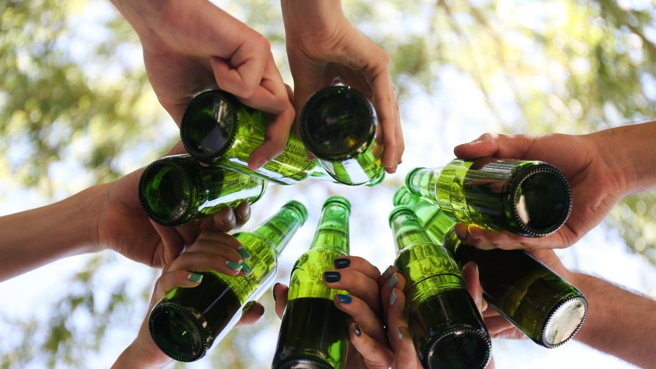 Zdraví èeských mužù ohrožuje nadmìrné pití alkoholu. - Ilustraèní foto