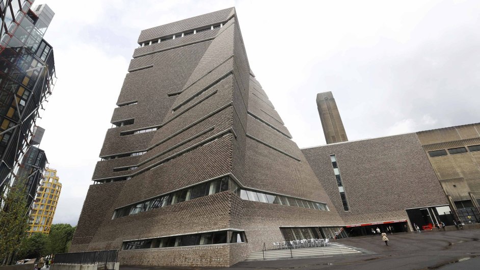 Snmek z nov budovy Tate Modern