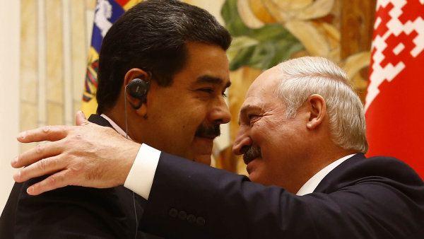 Maduro a Lukašenko. Tak (geograficky) vzdálení – a přitom jsou si tak blízcí.
