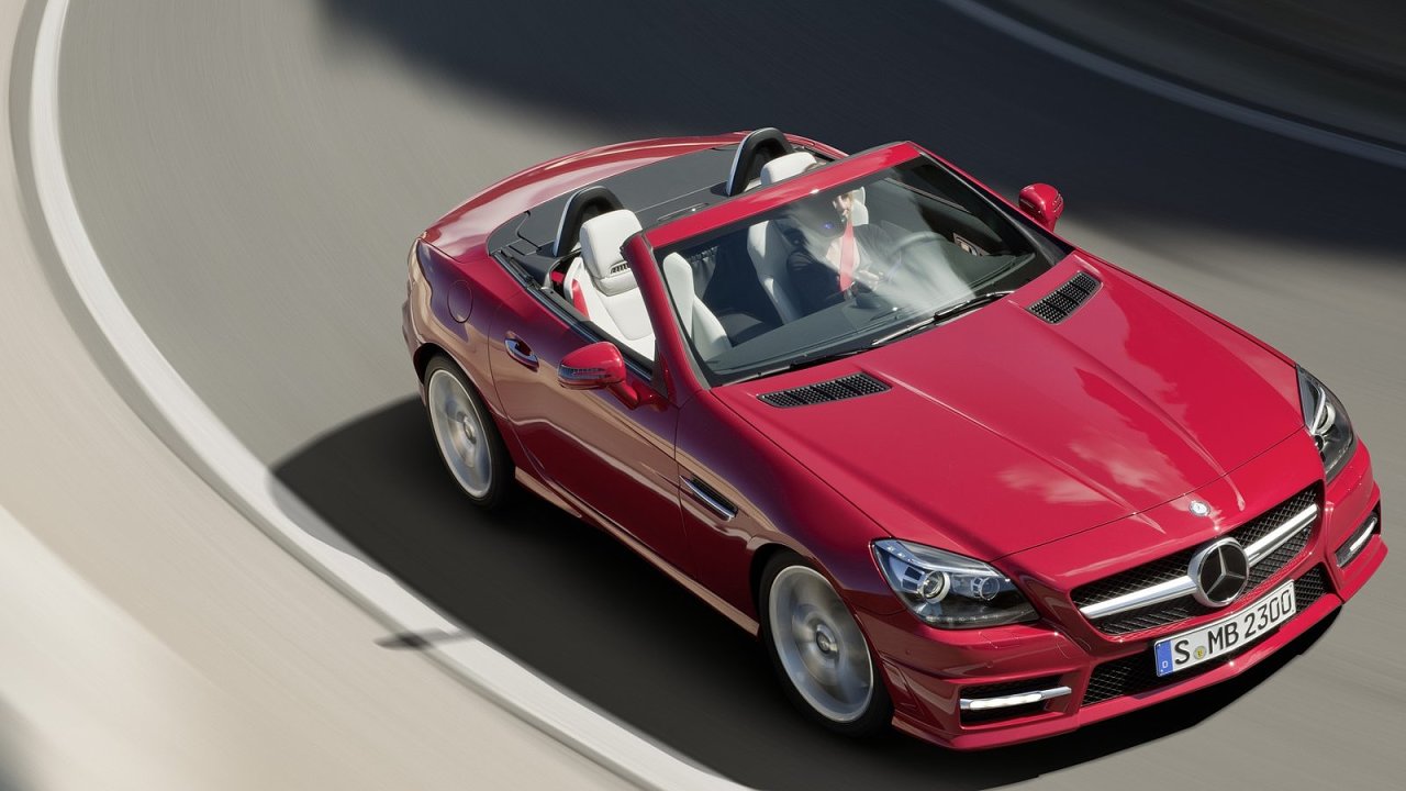 Mercedes SLK. Iustran foto