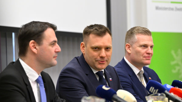 Ministerstvo životního prostředí šetří a národní parky sahají do rezerv. Resort ruší dotace i pracovní místa