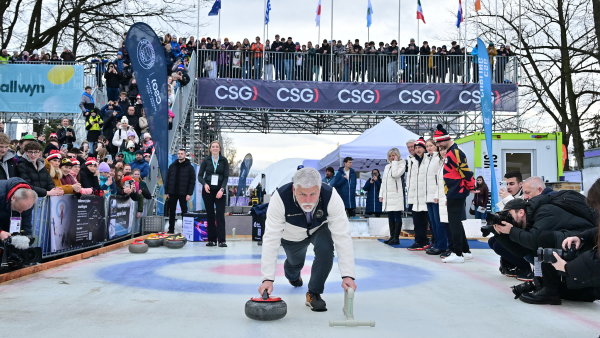 České olympijské blouznění od Gutha-Jarkovského po Borise Šťastného. A víte, že Češi „vymysleli“ zimní olympiádu?