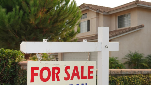 d�m, prodej, For sale