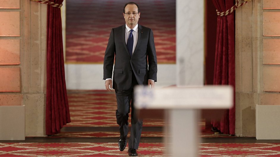 Francois Hollande na tiskov konferenci v Elysejskm palci