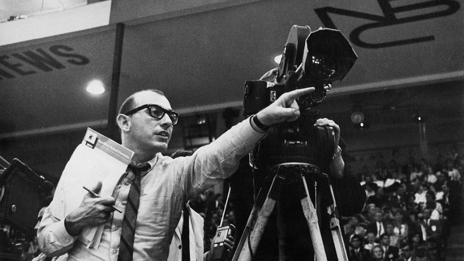 Robert M. Fresco, americk dokumentarista