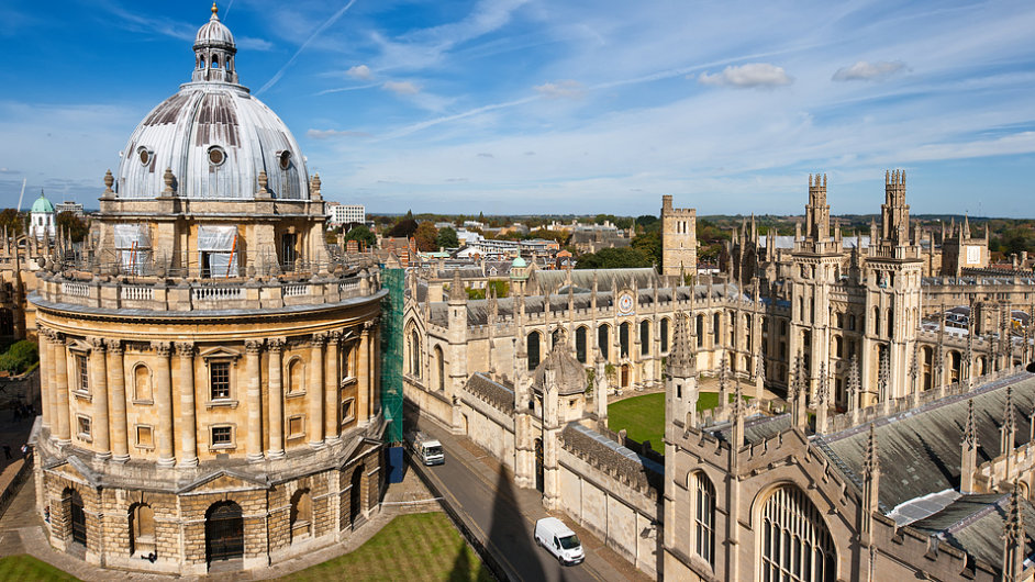 Oxfordsk univerzita, Britnie
