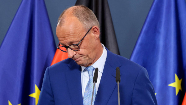 Katastrofa � t�mito slovy ozna�il Friedrich Merz v�sledek sv� strany v...