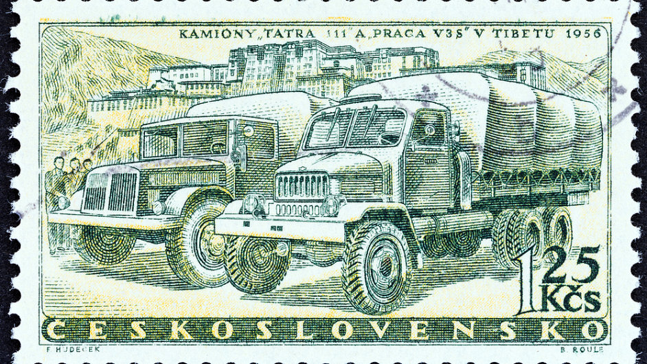 Kamiony Tatra v Tibetu se dostaly až na známku v roce 1958.