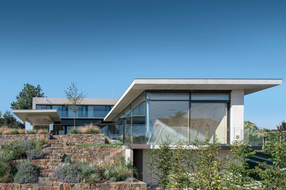 Vila u Brna, Fránek Architects