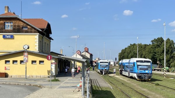 M� se investovat i tady? Na seznamu Spr�vy �eleznic je i elektrifikace trat�...