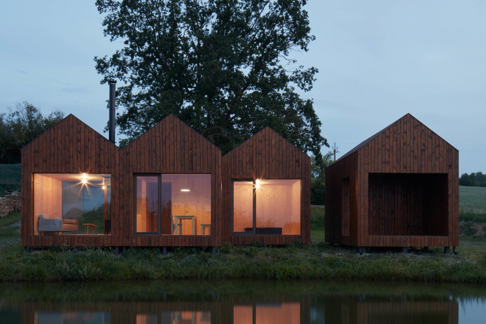Chata u rybníka, Atelier 111 architekti