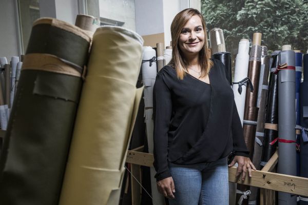 Na mate�sk&eacute; za�ala &scaron;&iacute;t kabelky a vybudovala firmu Dara Bags s dvacetimilionov&yacute;m obratem