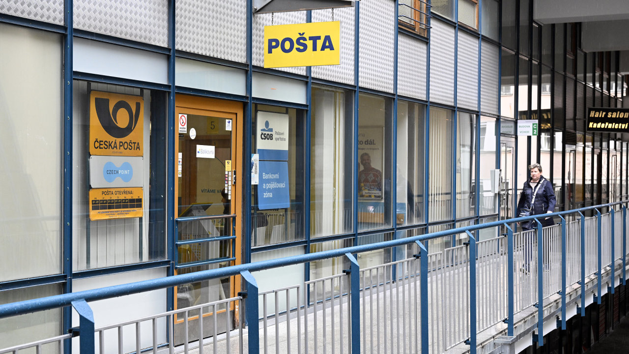 Poboèka Èeské pošty v Chrudimské ulici na Vinohradech, 31. bøezna 2023, Praha. Je na seznamu poboèek, které se Èeská pošta chystá zrušit.