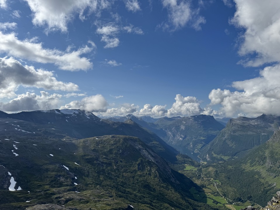 IMG 8640Geiranger fjord skyslagg viewpoint (Foto: komerční článek) IMG 8640Geiranger fjord skyslagg viewpoint