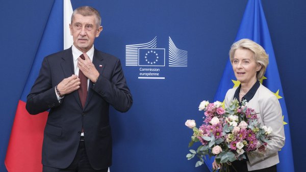 Brusel se obává chystaných změn v Česku. Zrušení služebního zákona či akceleračních zón může ohrozit naše čerpání dotací