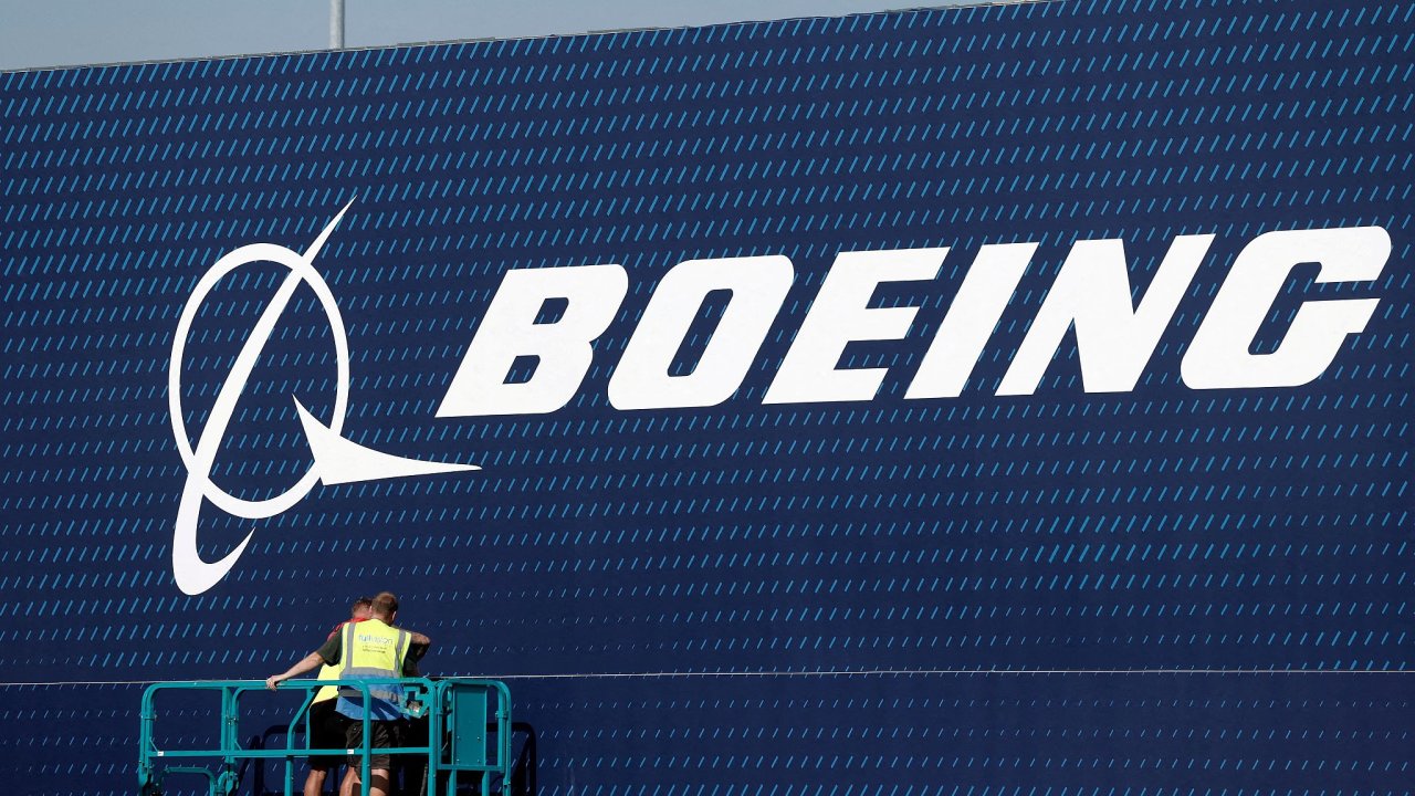 Spole�nost Boeing u� loni v b�eznu vyhr�la sout� na novou generaci st�ha�ek...
