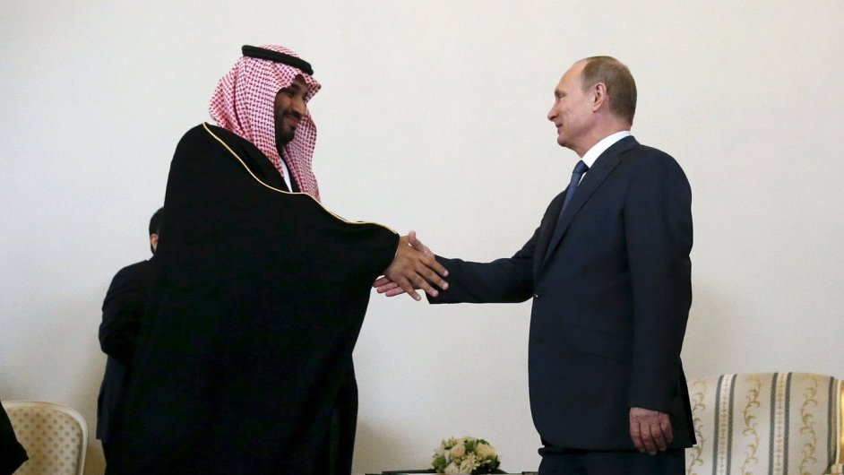 Setkání ruského prezidenta Vladimira Putina a saúdského ministra obrany Mohameda bin Salmana Al Saúda v Petrohradu.
