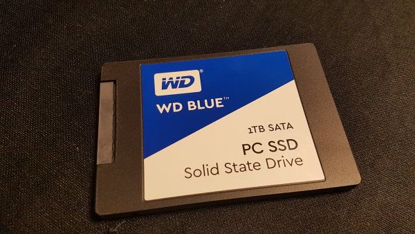 Western Digital Blue SSD Western Digital Blue SSD