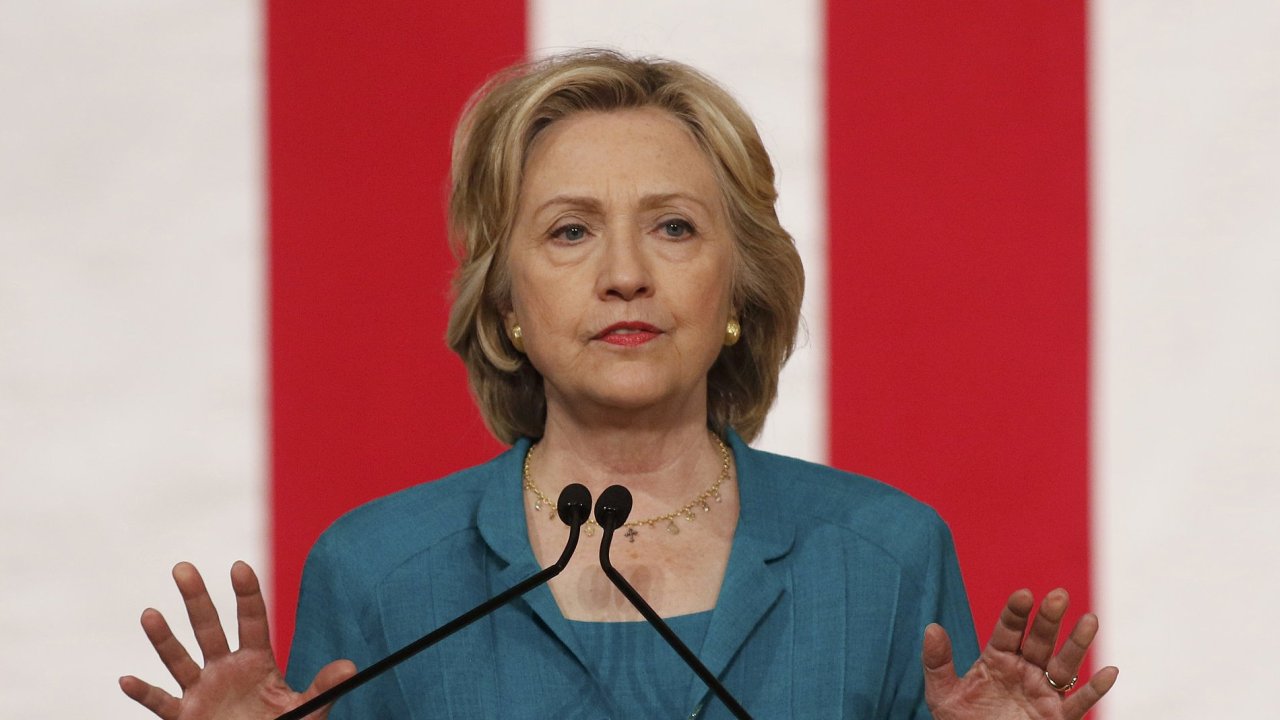 Demokratick kandidtka na prezidentku Hillary Clintonov zahjila kampa rodinnm spotem.