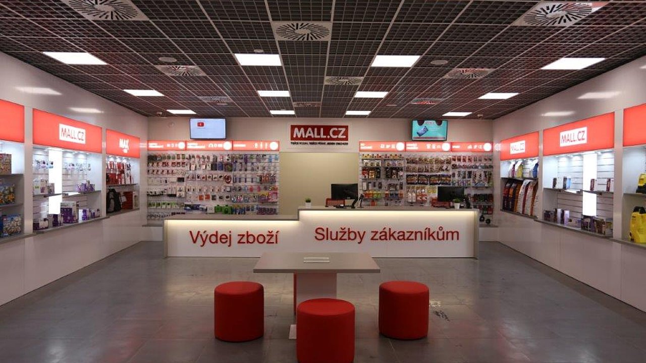 V�dejna a prodejna Mall.cz v Nov�ch Butovic�ch