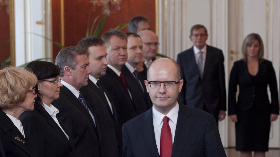 Premiér Sobotka a jeho vláda