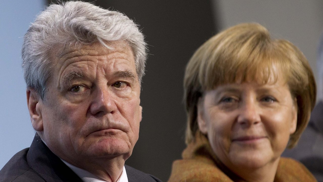 nìmecký prezidentský kandidát Joachim Gauck s kancléøkou