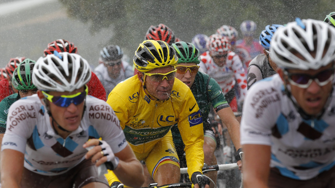 Thomas Voeckler veze lut trikot na Tour de France.