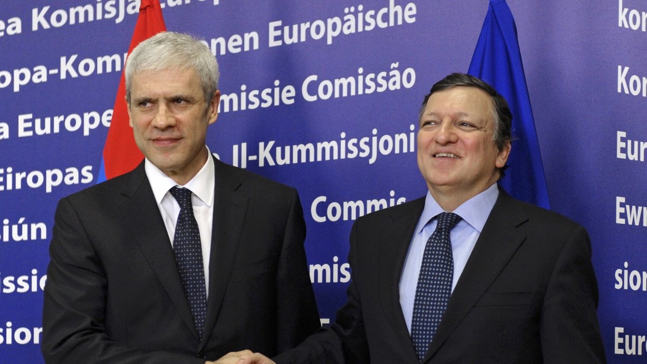 Srbsk prezident Boris Tadi s pedsedou EK Jos Manuelem Barrosem