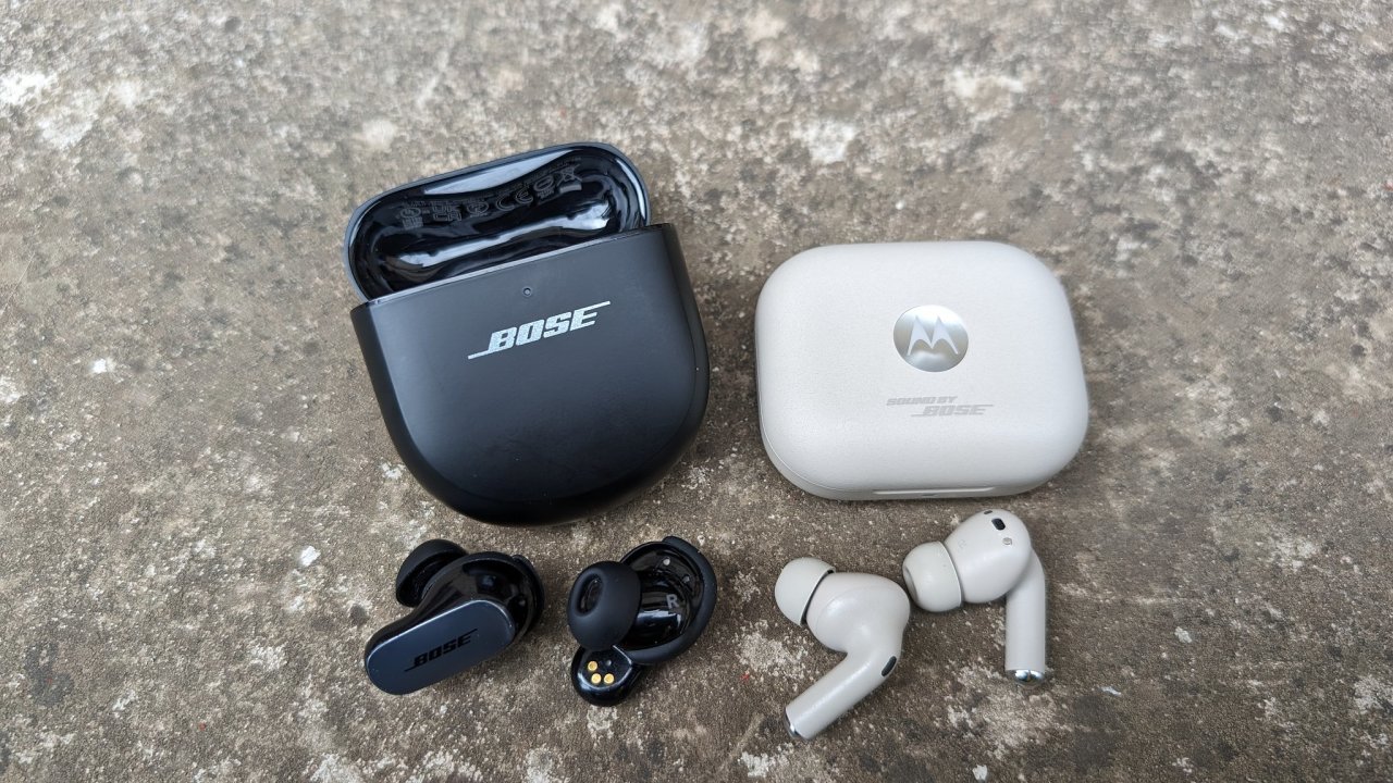 Sluchtka Bose QuietComfort Ultra Earbuds a Moto Buds+ (Sound by Bose)
