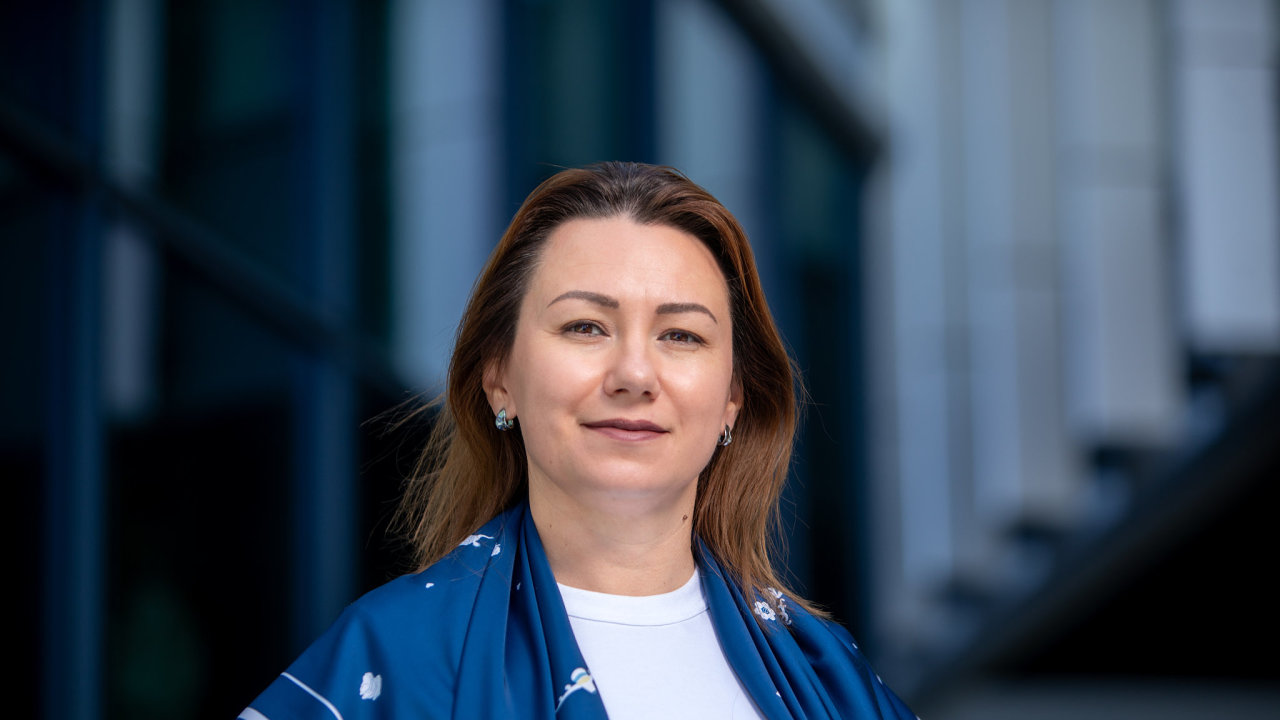 Kateryna Konauk ped vlkou psobila jako viceprezidentka pro obchod v jednom z nejvtch ukrajinskch agropodnik.