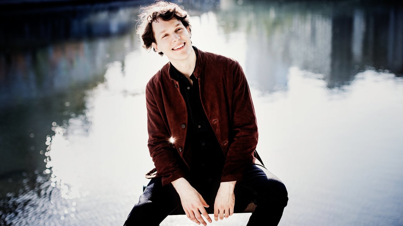 Pra�sk� jaro 2026, Lukas Sternath