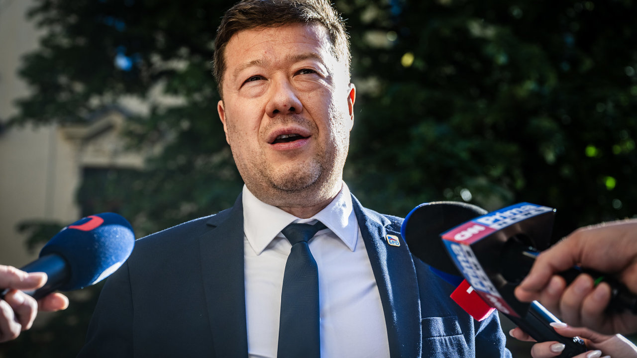Ob�alob� �el� i ��f SPD a p�edseda sn�movny Tomio Okamura, toto st�h�n� je...