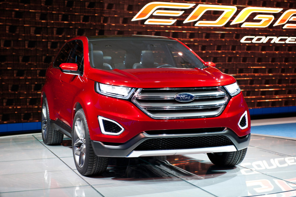 Ford Edge Řidičům, kterým svojí velikostí nestačí již prodávaný Ford Kuga, bude určen model Edge.