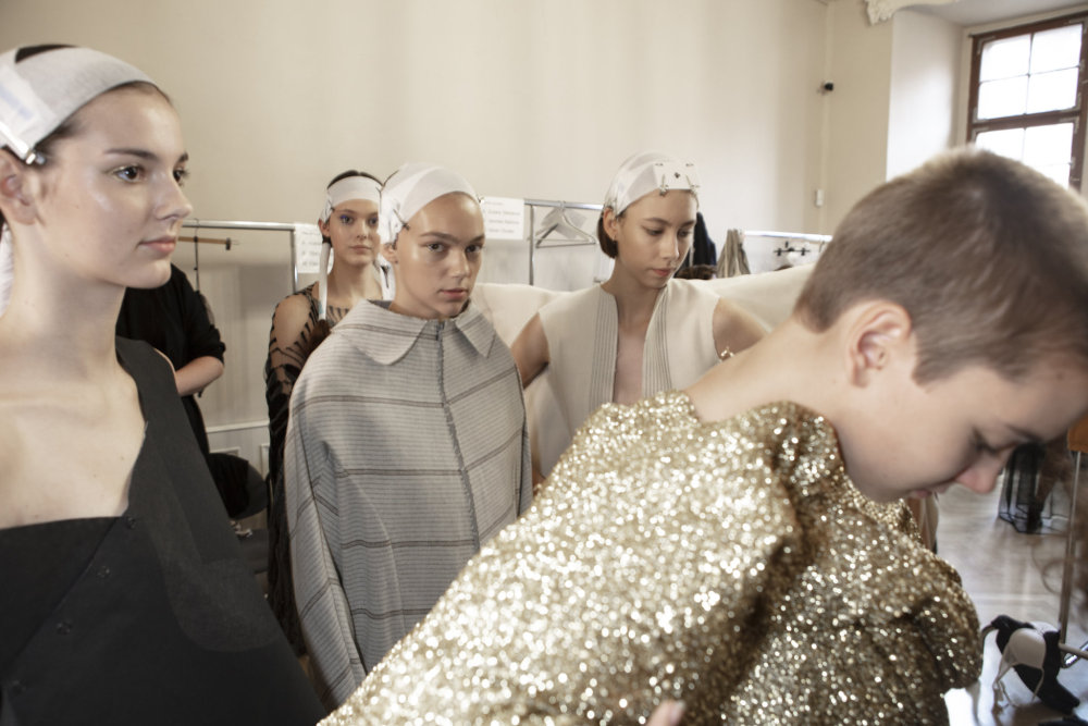 Zákulisí Mercedes-Benz Prague Fashion Week