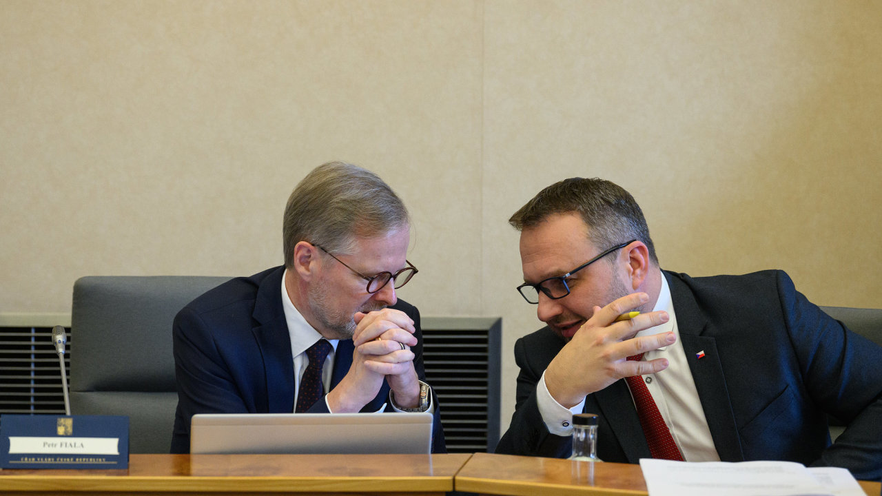 Petr Fiala a Marin Jureka na prvnm zasedn vldy v roce 2024.