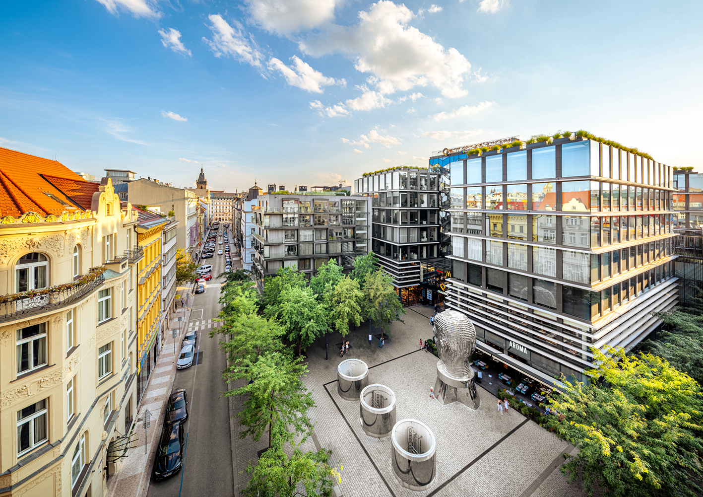 VÚB banka, pobočka Praha (Foto: VÚB banka, Peter Brichta) VÚB banka, pobočka Praha