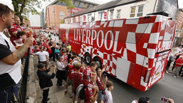 Liverpool je dvacetin�sobn�m mistrem anglick� ligy.
