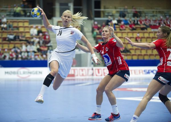 SPORT HAZENA ZENY EVROPA CR NORSKO 580