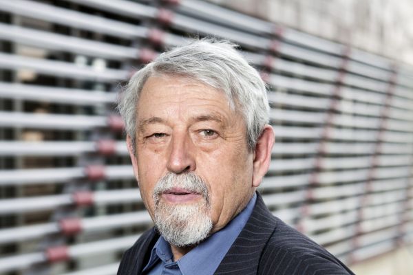 Autor o bour&aacute;n&iacute; Transgasu: Samoz�ejm� je mi to l&iacute;to. Zak&aacute;zat to nem��u, od toho tu jsou instituce